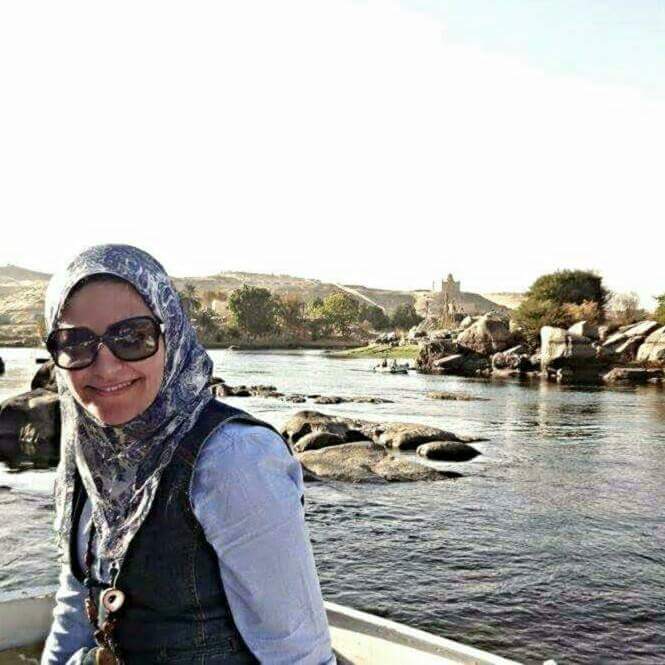 نهى عزت