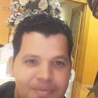 امال الكومى