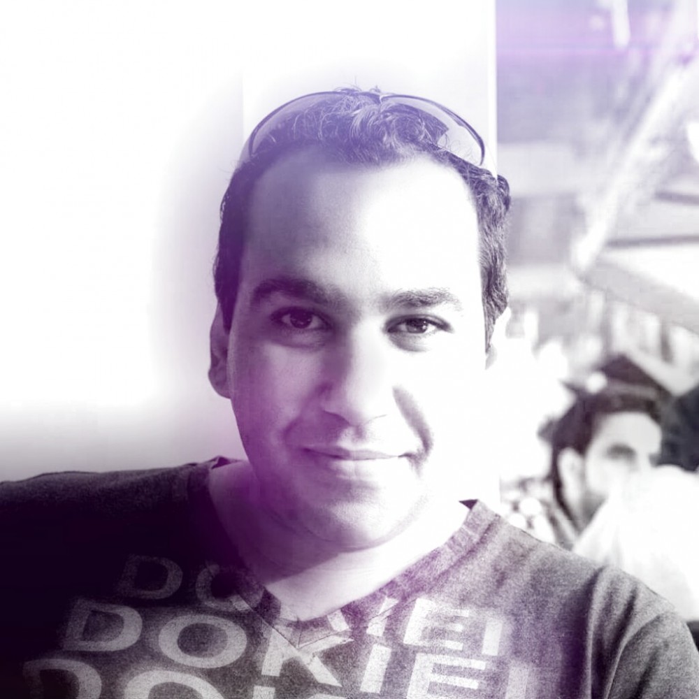 أيمن رشدي