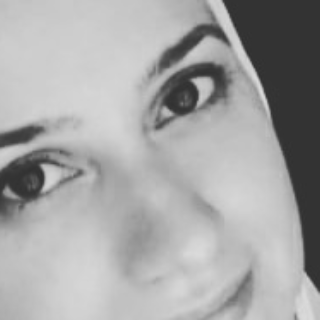 مي حكمت