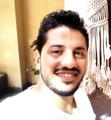 أيمن يحيى
