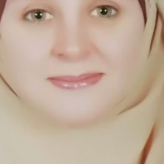 ايناس كامل