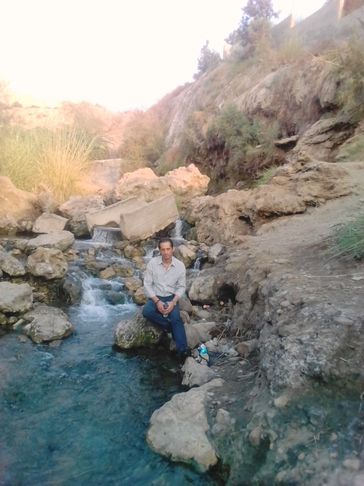 يوسف زيادة