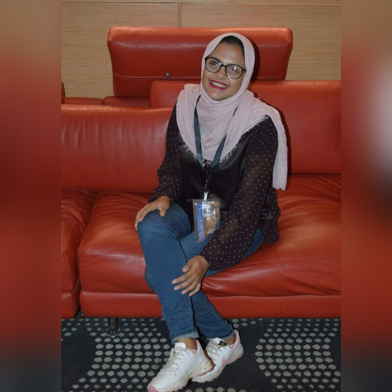 هاجر عزت