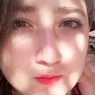 سارة وجيه