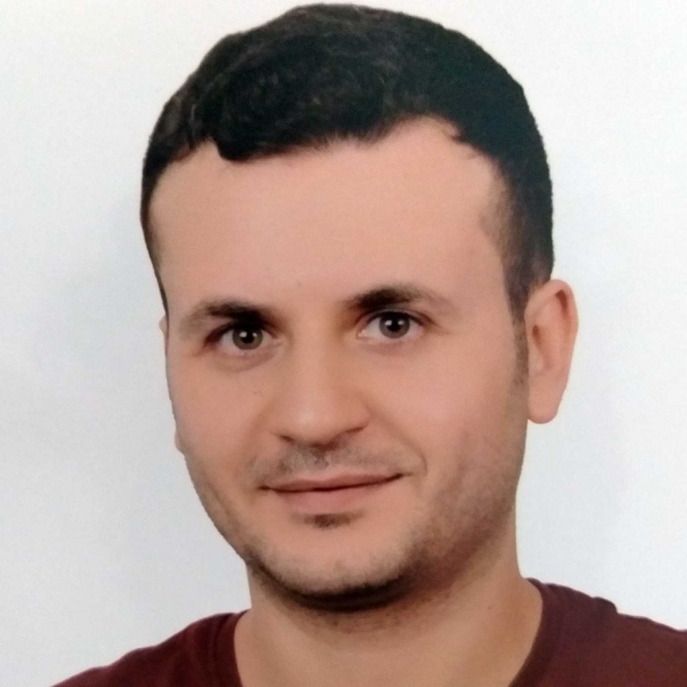 أحمد أمين 