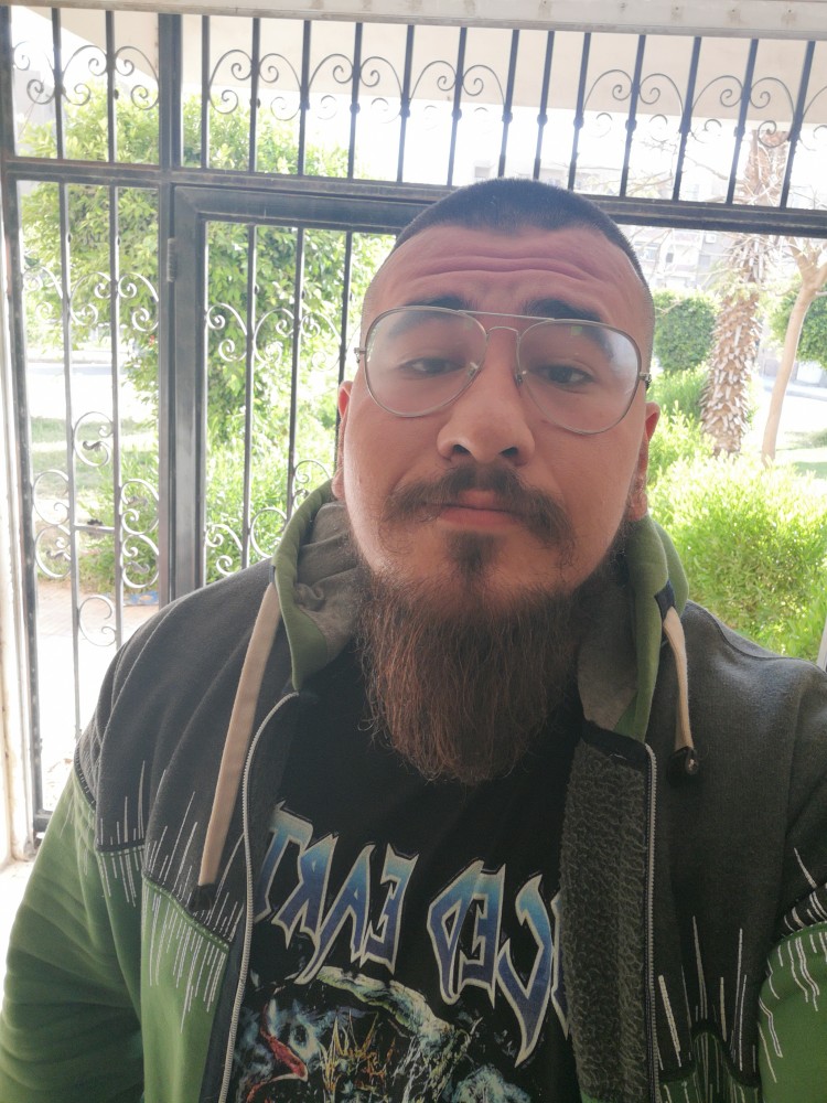 احمد باسم