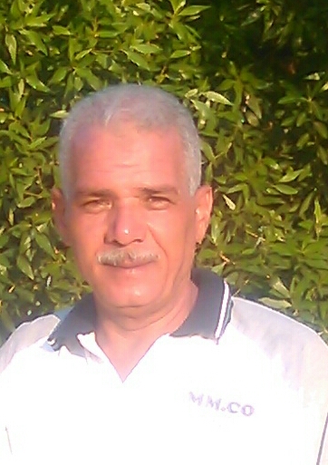 عمر الزهيرى