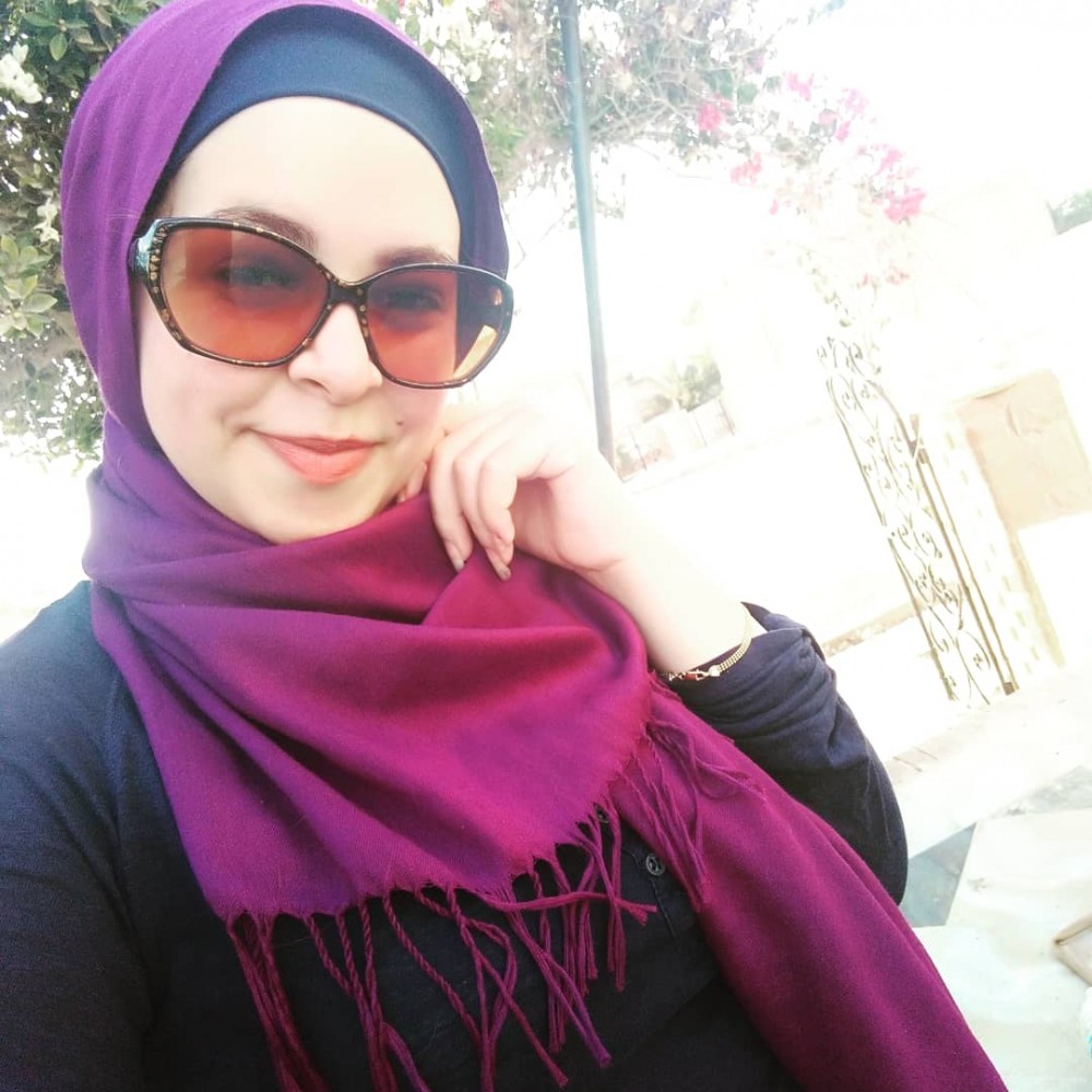 سالي الديب