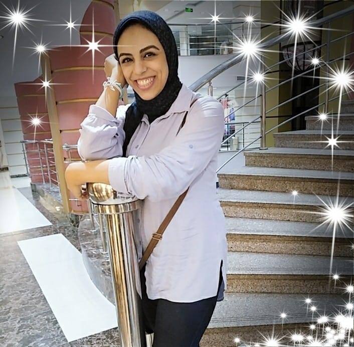 خلود عادل