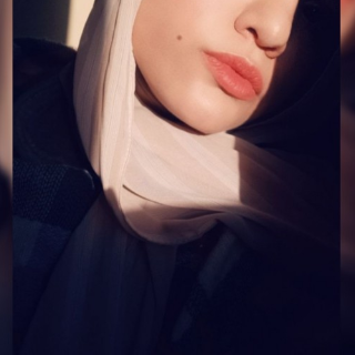 Aya Usama
