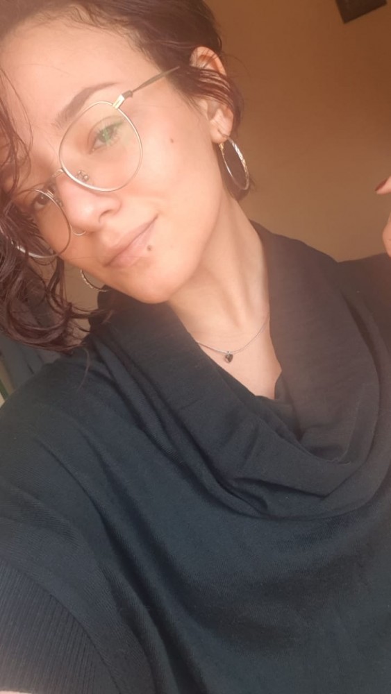 منة علي