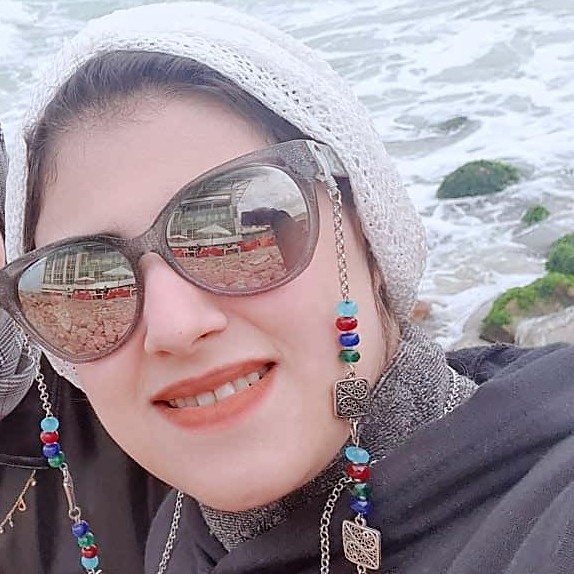 مايسة ابو علم 