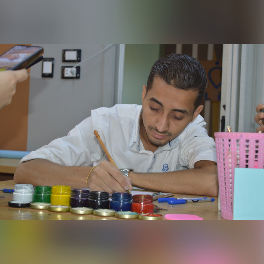 حذيفة عبد اللطيف