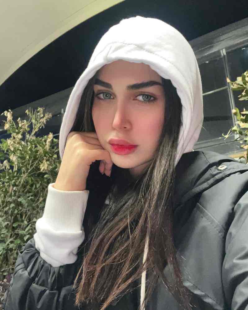 Nazanin Fard
