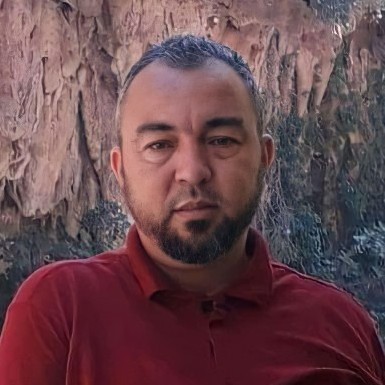 عزيز عياشين