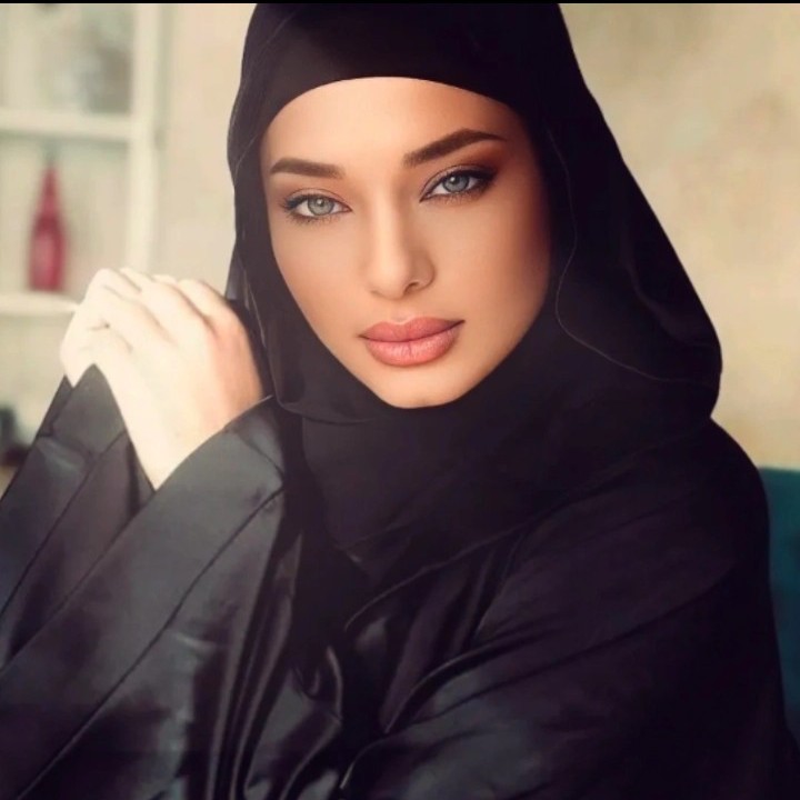 زينب سالمي