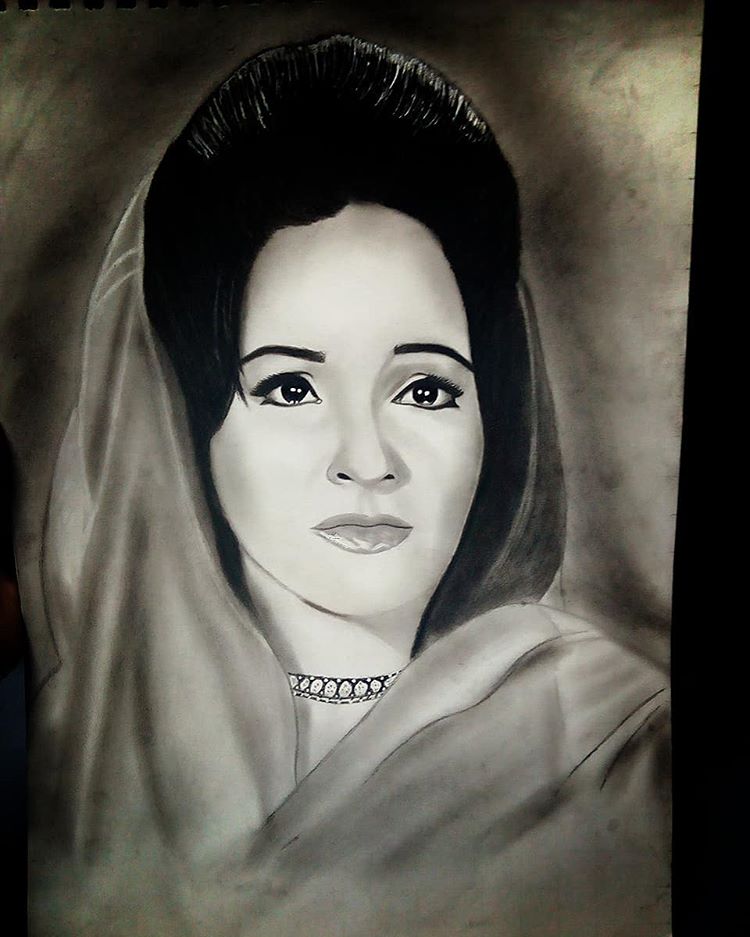 الفنانه شاديه