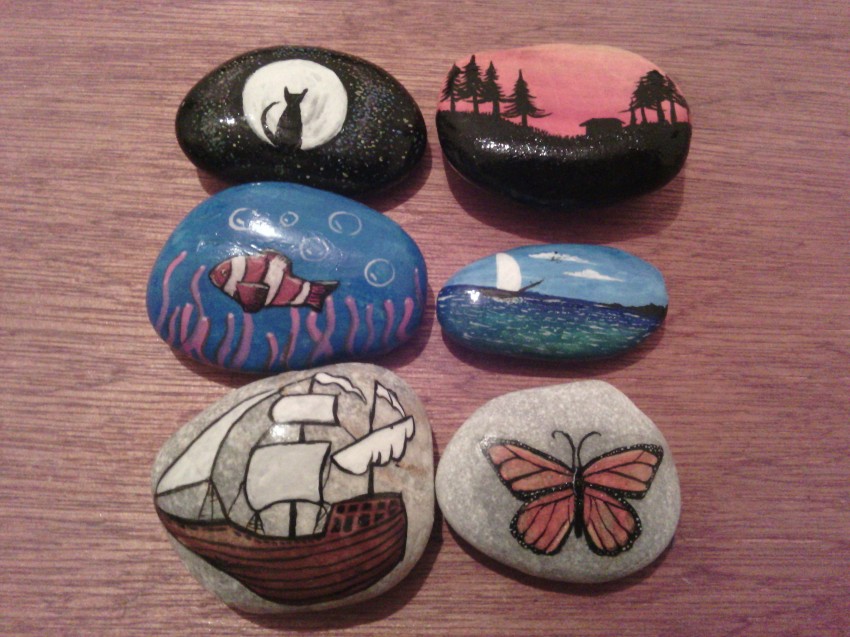 Drawing On Rocks
