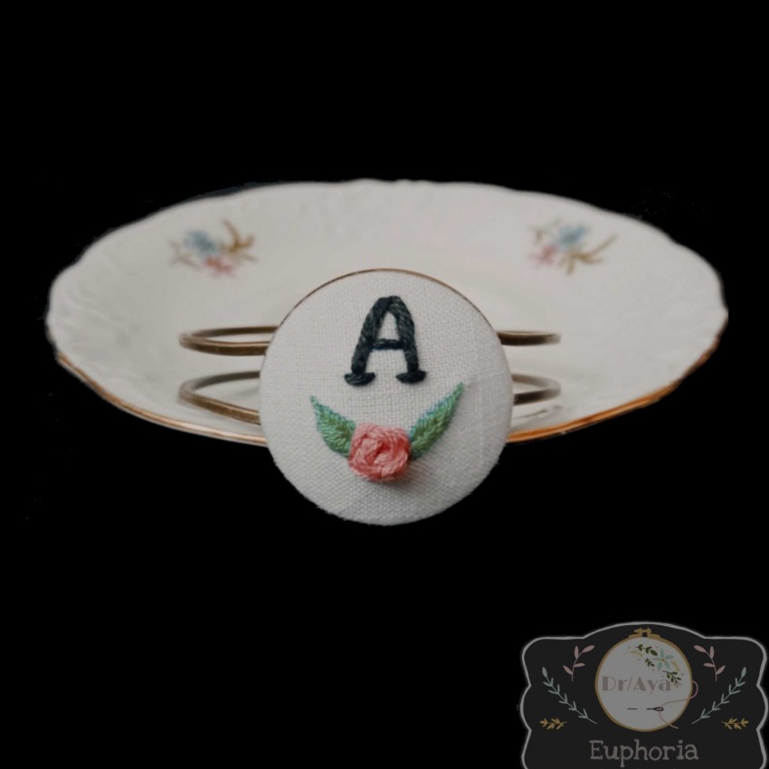 اسورة تطريز يدوي
