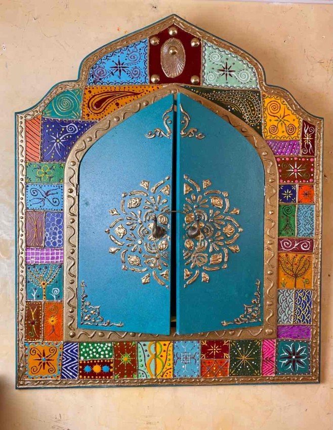 مرآة رسم يدوى بارز زخارف نباتية