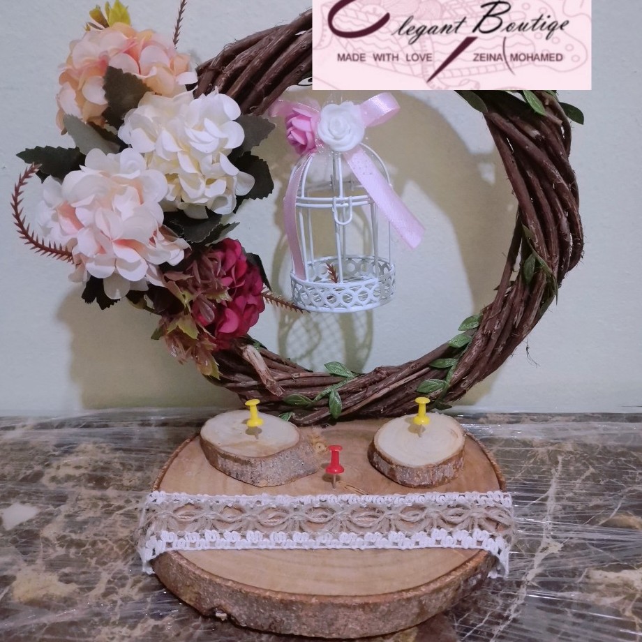 Engagement Tray