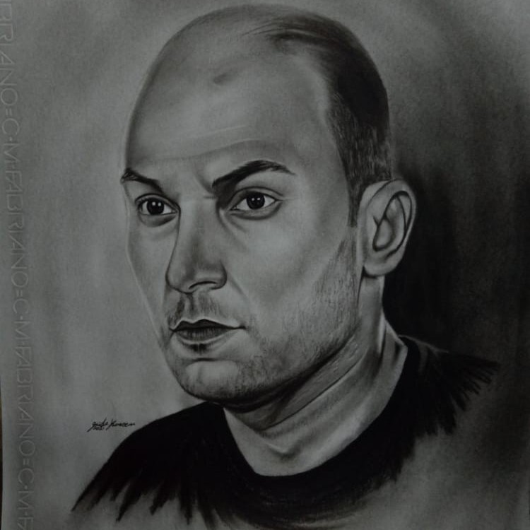 بورتريه رسم بالفحم