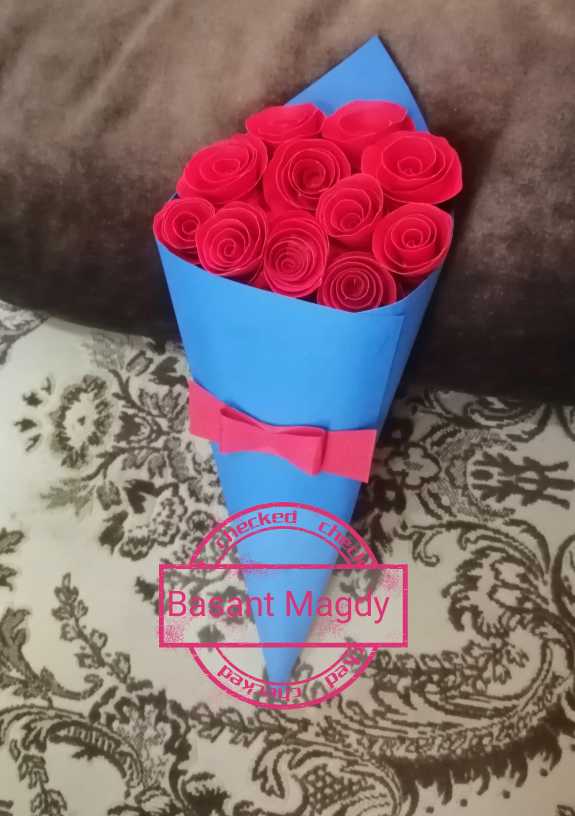 بوكيه ورد أحمر