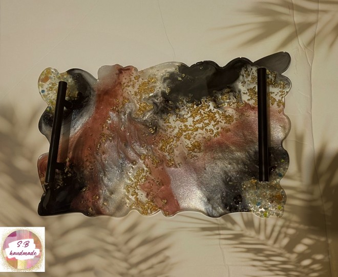 صينية من الريزن