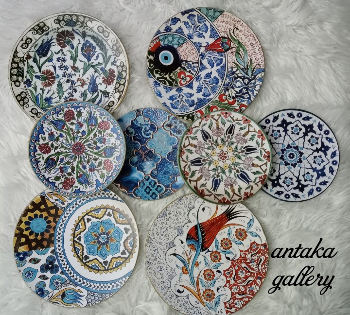 Decoupage On Porcelain Plates