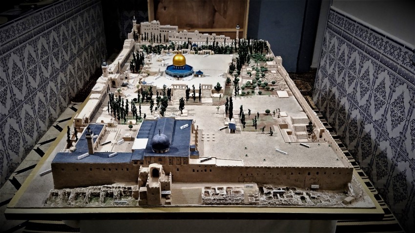 Al Aqsa Mosque Sculpture